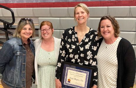 Trudy Pfingston-Orr 2025 winner -w. Jennifer Kennedy, Maggie Chipala, and Nancy and Dan Tredway
